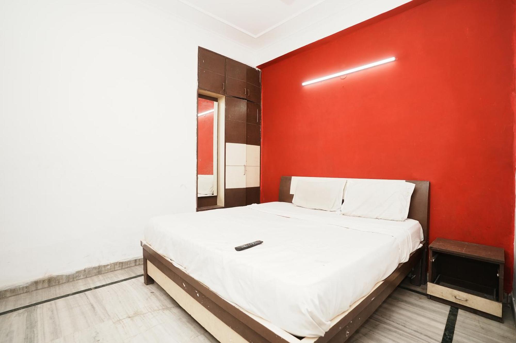 Hotel Sunrise Moon Нью-Делі Екстер'єр фото